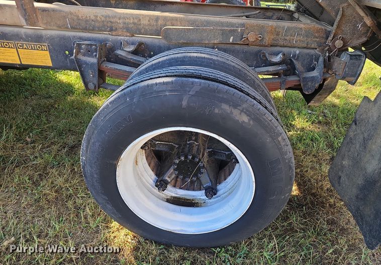 image for item NX9046 1987 GMC  C70 dump truck