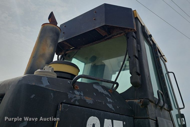 image for item NX9201 2002 Caterpillar  963C LGP track loader