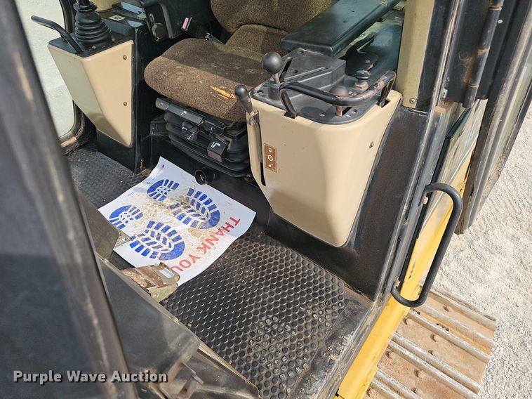 image for item NX9201 2002 Caterpillar  963C LGP track loader