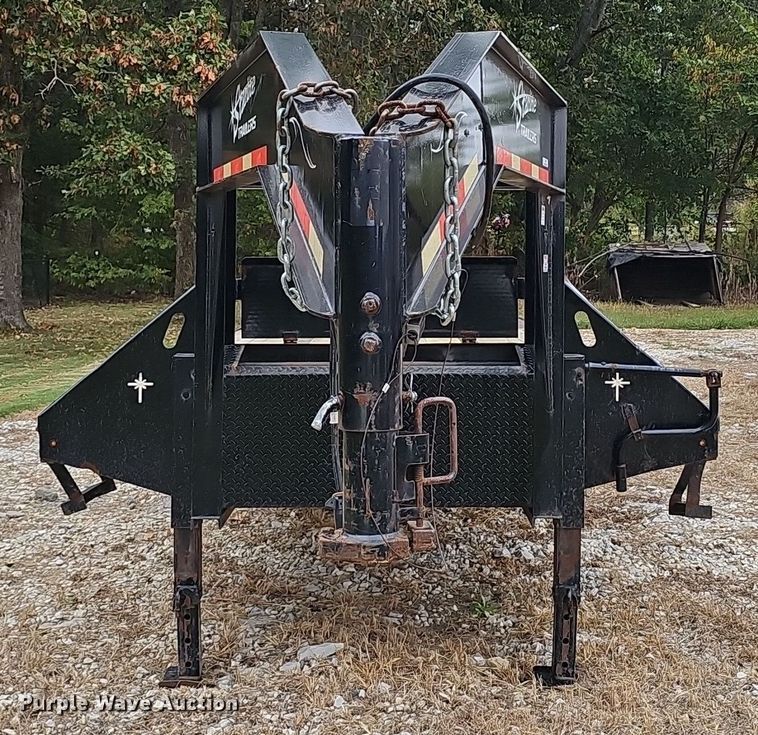 image for item NX9274 2017 Starlite 32TDGNLP equipment trailer 