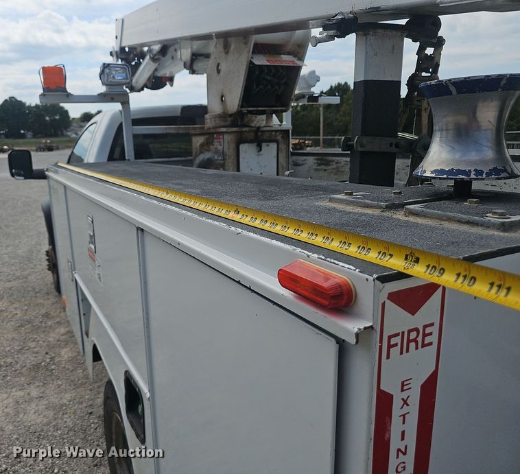 image for item NX9307 2009 Dodge Ram 5500HD bucket truck