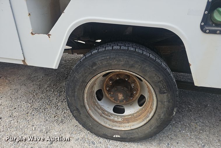 image for item NX9307 2009 Dodge Ram 5500HD bucket truck