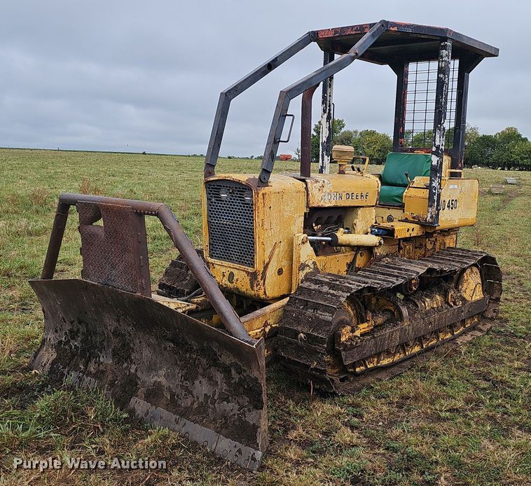 image for item NX9314 1970 John Deere  450 dozer
