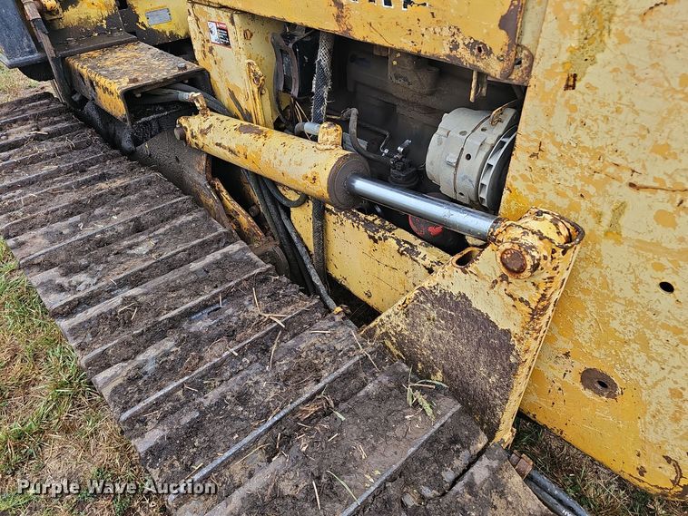 image for item NX9314 1970 John Deere  450 dozer