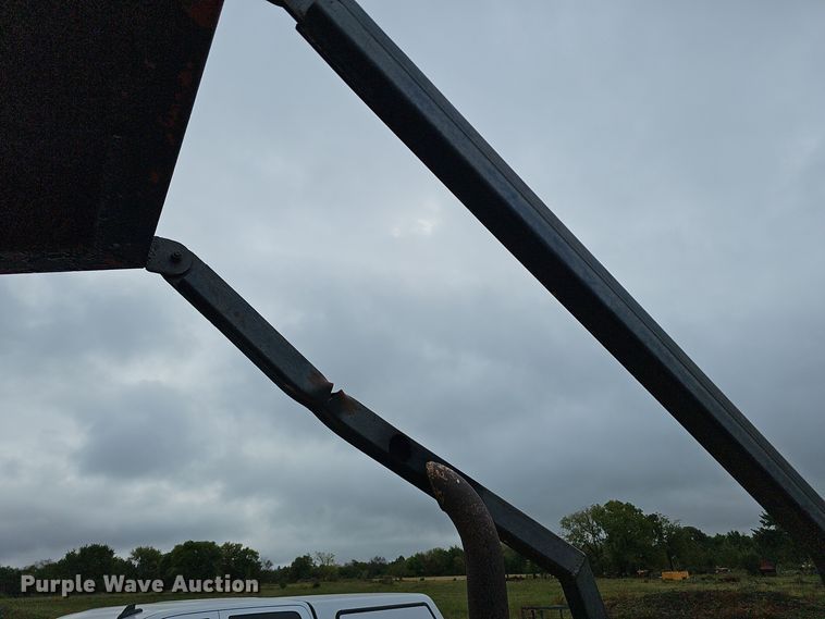 image for item NX9314 1970 John Deere  450 dozer