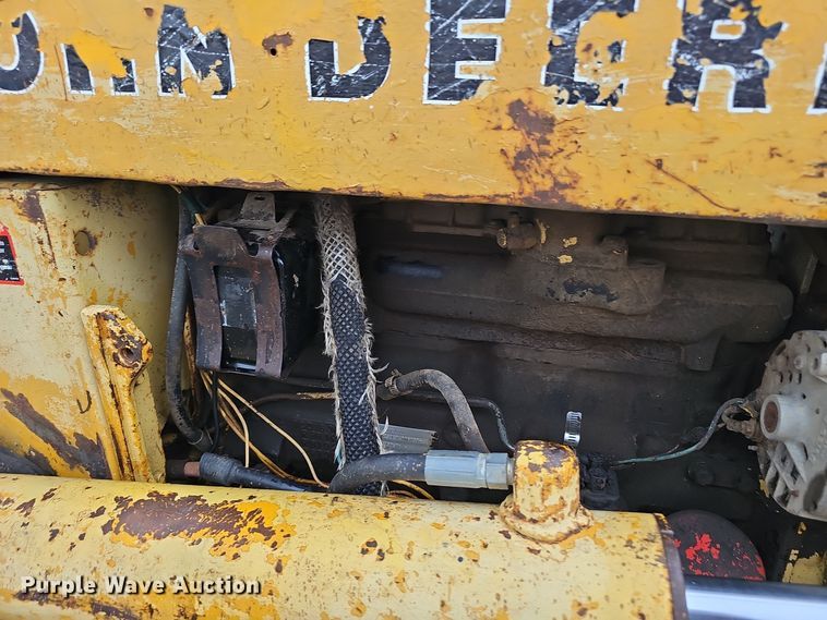 image for item NX9314 1970 John Deere  450 dozer
