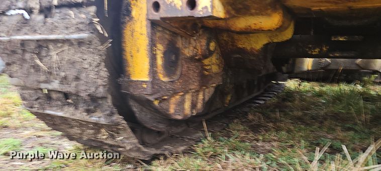 image for item NX9314 1970 John Deere  450 dozer