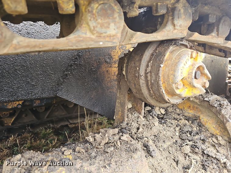 image for item NX9314 1970 John Deere  450 dozer