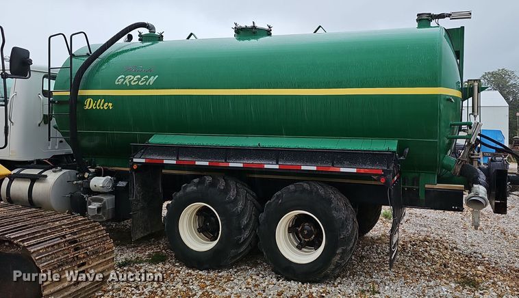 image for item NX9321 1992 International  8200  water truck