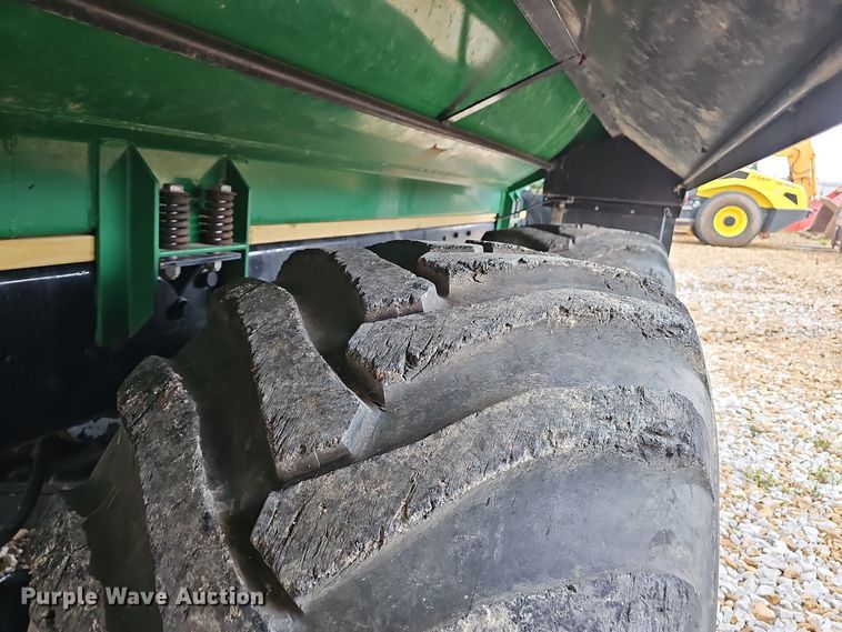 image for item NX9321 1992 International  8200  water truck