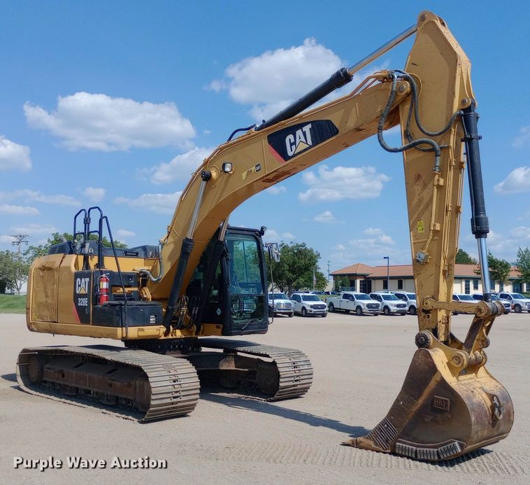 image for item NY9531 2012 Caterpillar 320E excavator