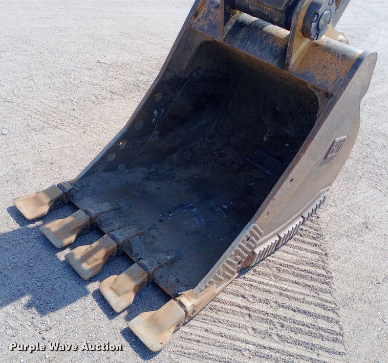 image for item NY9531 2012 Caterpillar 320E excavator