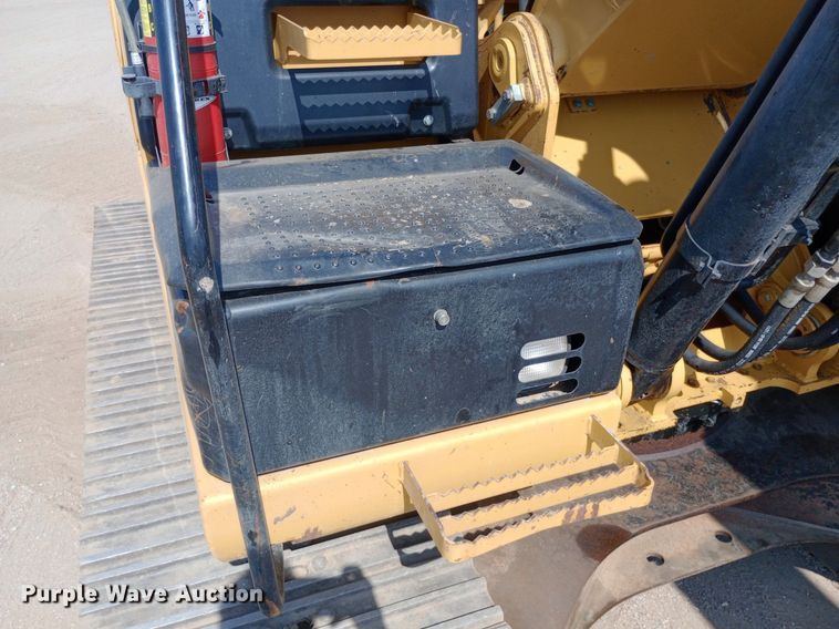 image for item NY9531 2012 Caterpillar 320E excavator