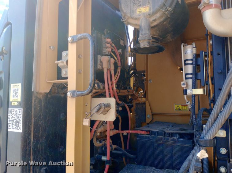 image for item NY9531 2012 Caterpillar 320E excavator