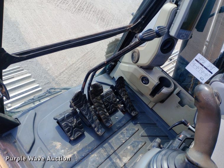 image for item NY9531 2012 Caterpillar 320E excavator