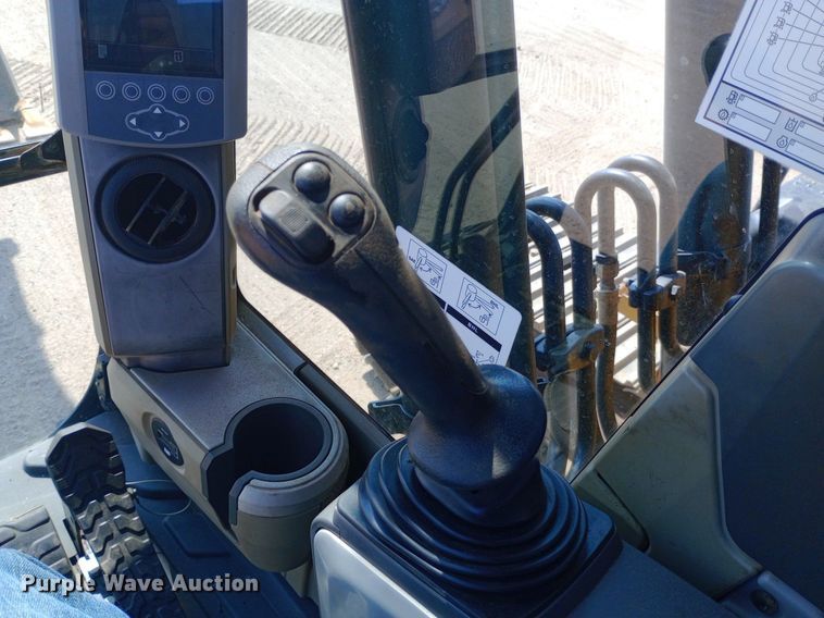 image for item NY9531 2012 Caterpillar 320E excavator