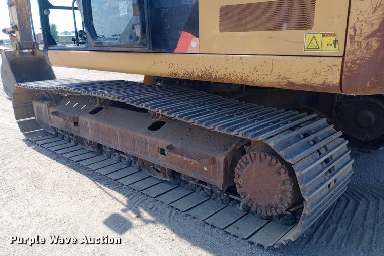 image for item NY9531 2012 Caterpillar 320E excavator