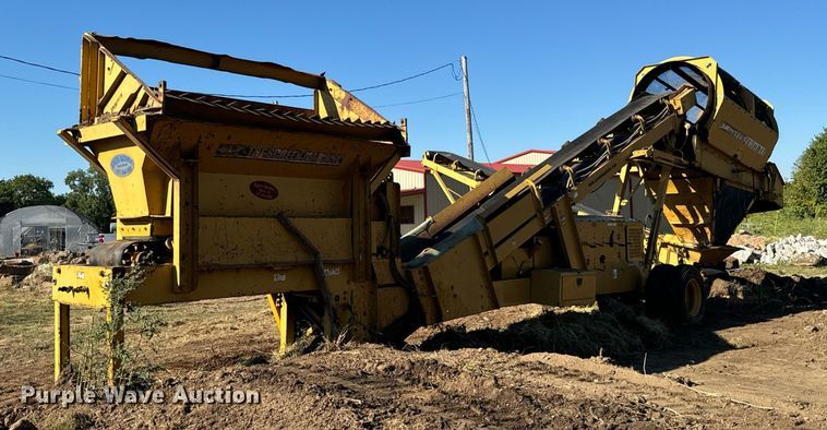 image for item NY9947 Screen Machine Achiever Trommel trommel screen