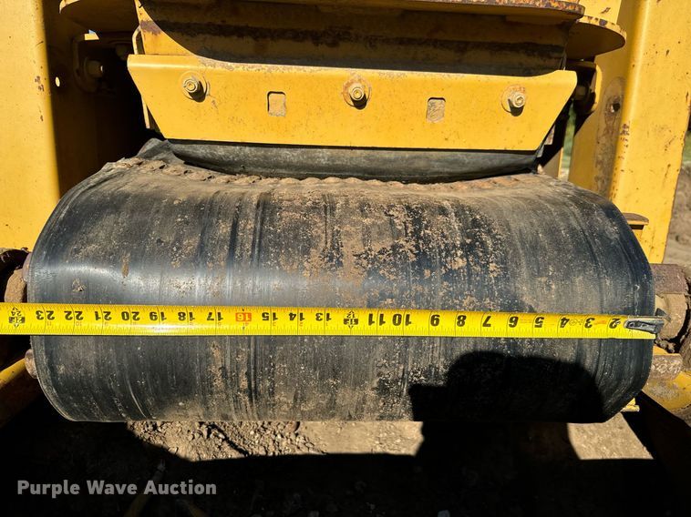 image for item NY9947 Screen Machine Achiever Trommel trommel screen