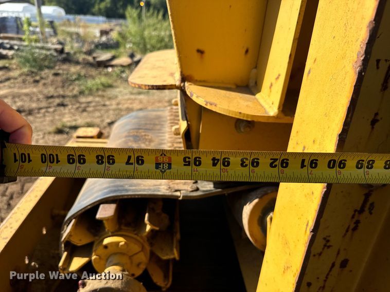 image for item NY9947 Screen Machine Achiever Trommel trommel screen