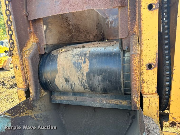 image for item NY9947 Screen Machine Achiever Trommel trommel screen