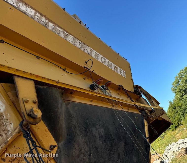 image for item NY9947 Screen Machine Achiever Trommel trommel screen