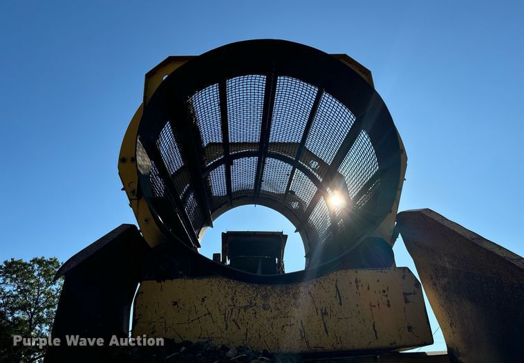 image for item NY9947 Screen Machine Achiever Trommel trommel screen