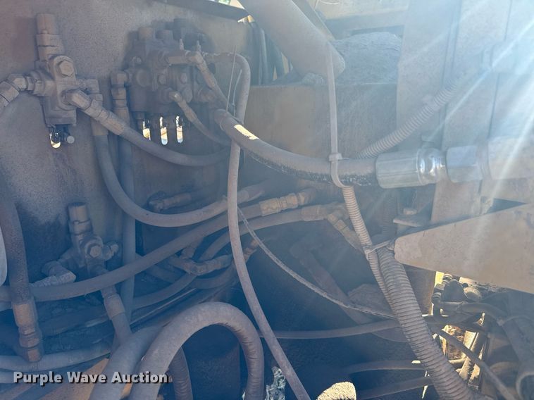 image for item NY9947 Screen Machine Achiever Trommel trommel screen