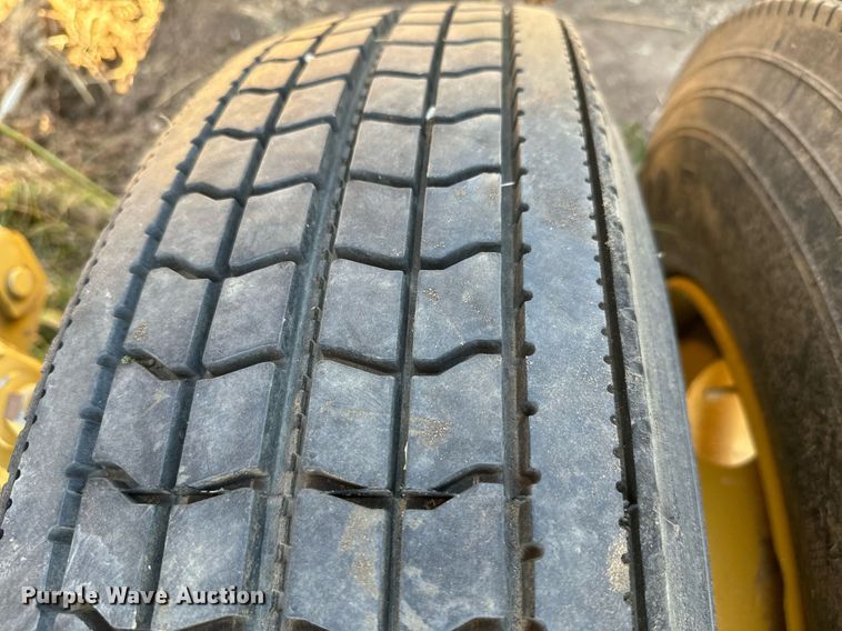 image for item NY9947 Screen Machine Achiever Trommel trommel screen