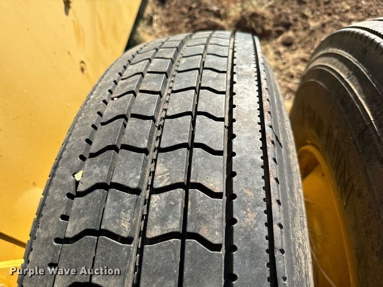 image for item NY9947 Screen Machine Achiever Trommel trommel screen