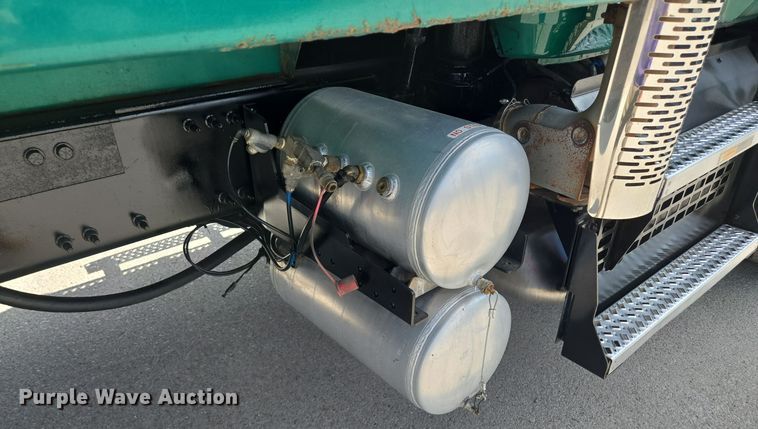 image for item OF9880 2018 Mack GU713 dump truck