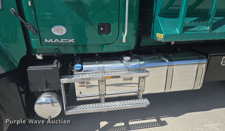 image for item OF9880 2018 Mack GU713 dump truck