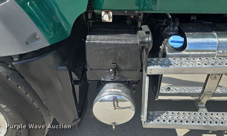 image for item OF9880 2018 Mack GU713 dump truck