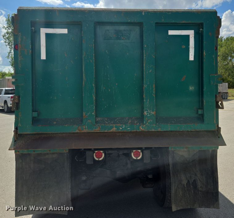 image for item OF9880 2018 Mack GU713 dump truck