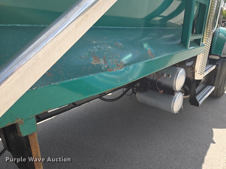 image for item OF9880 2018 Mack GU713 dump truck