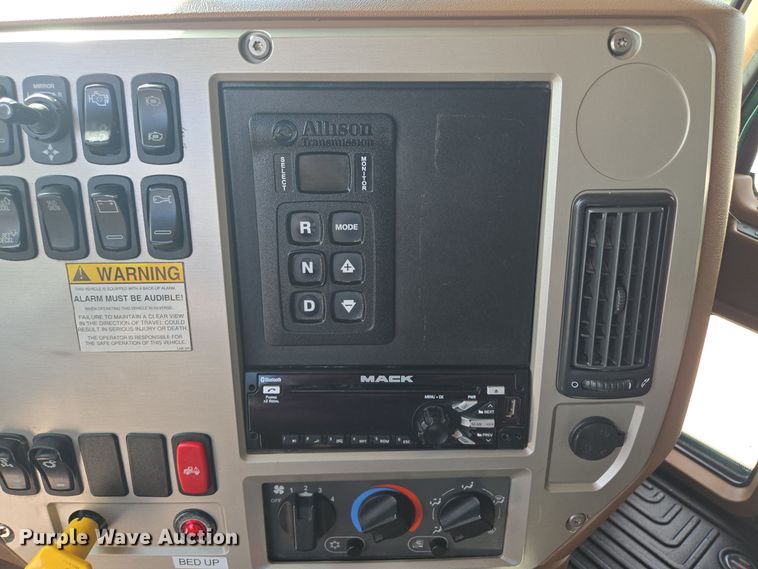 image for item OF9880 2018 Mack GU713 dump truck