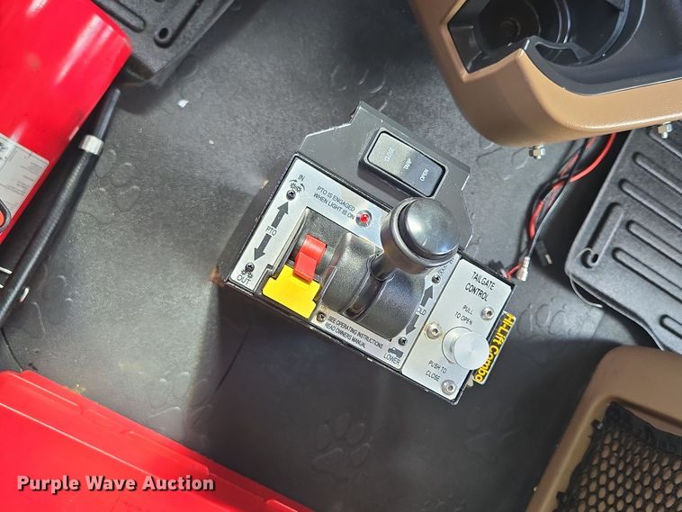 image for item OF9880 2018 Mack GU713 dump truck