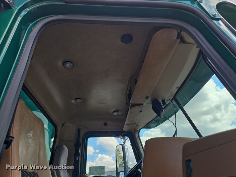 image for item OF9880 2018 Mack GU713 dump truck