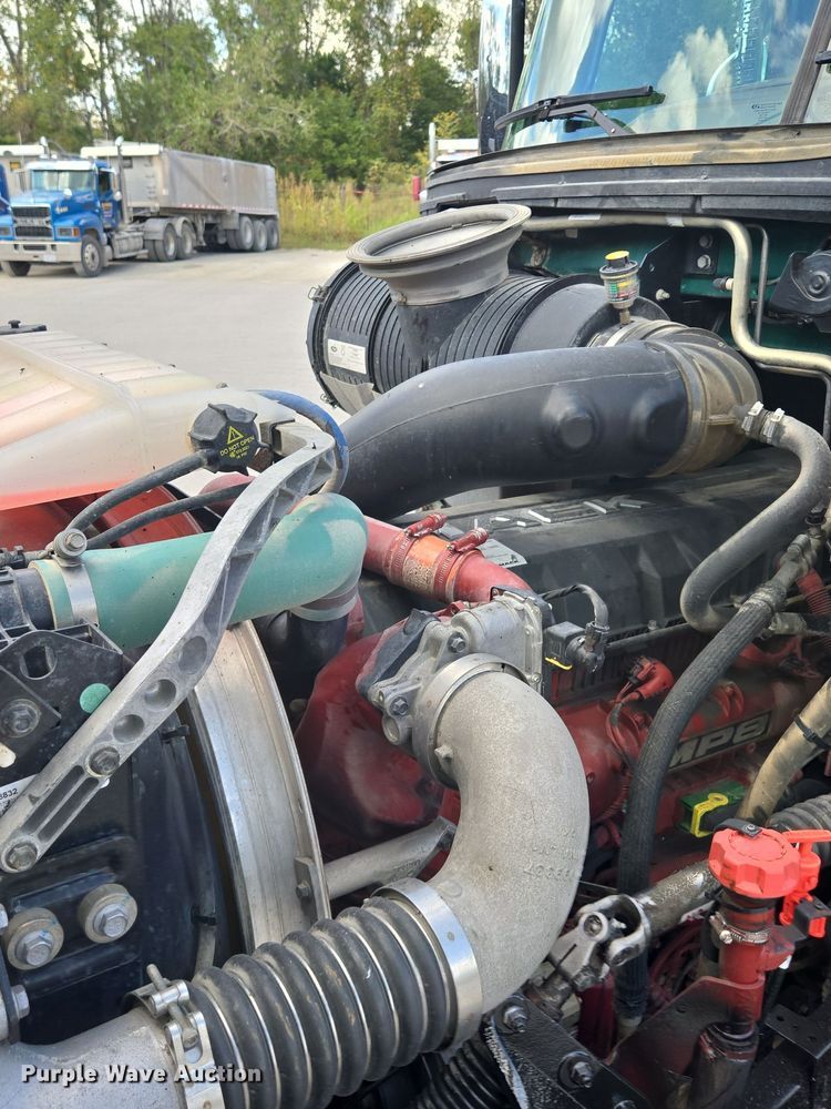 image for item OF9880 2018 Mack GU713 dump truck