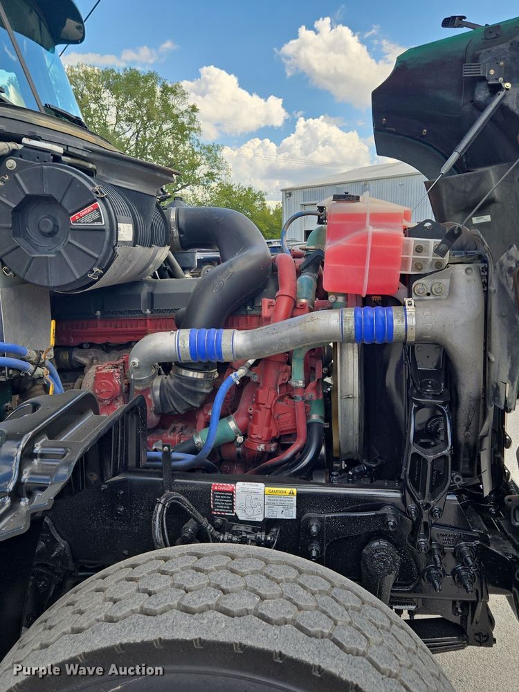 image for item OF9880 2018 Mack GU713 dump truck