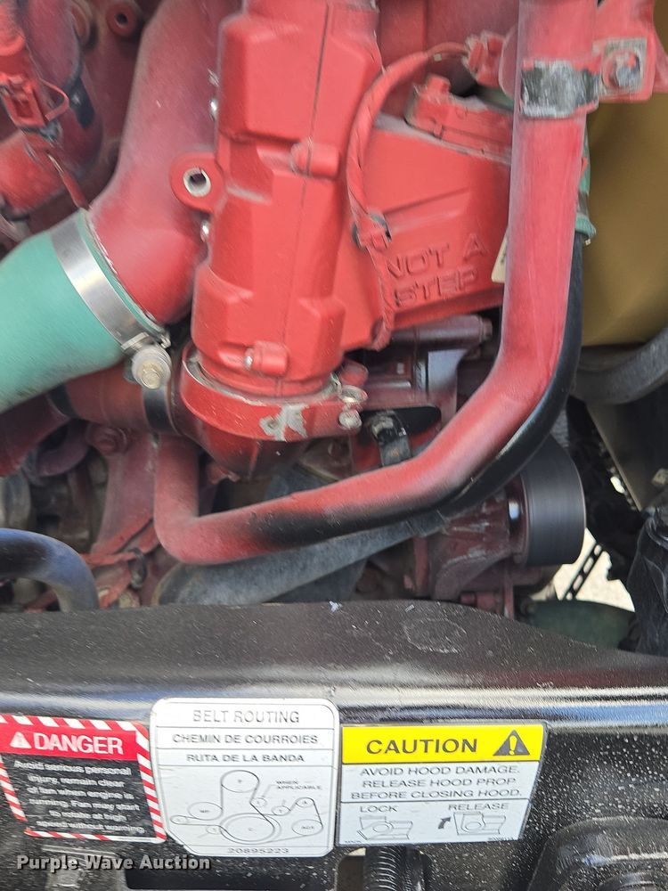 image for item OF9880 2018 Mack GU713 dump truck