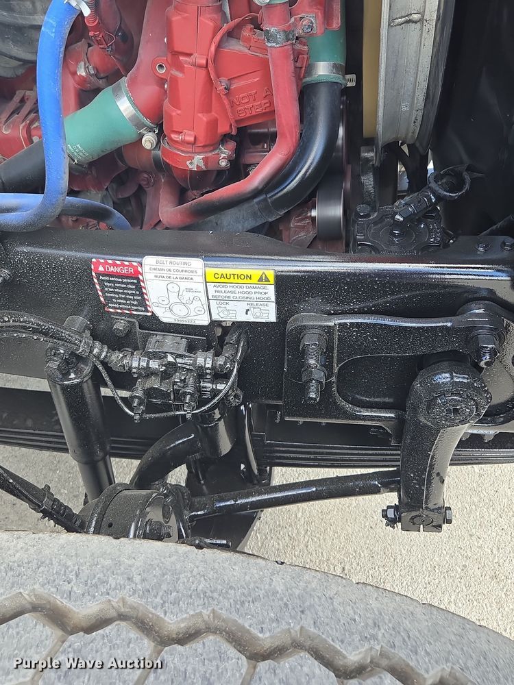 image for item OF9880 2018 Mack GU713 dump truck