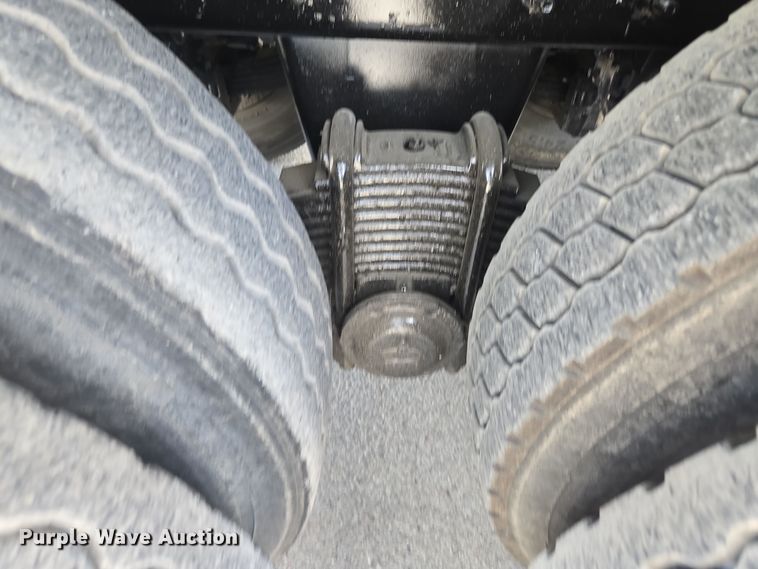 image for item OF9880 2018 Mack GU713 dump truck