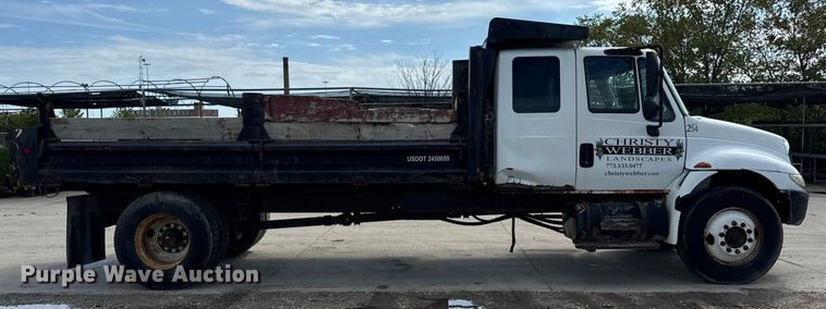 image for item OG9652 2004 International  4300 dump truck