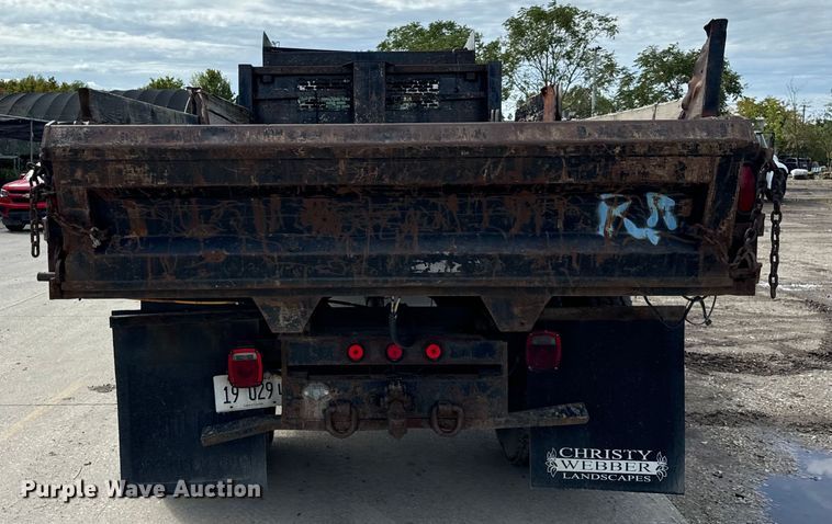 image for item OG9652 2004 International  4300 dump truck