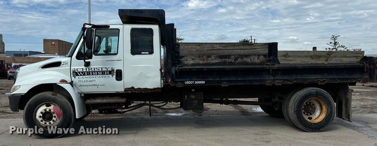 image for item OG9652 2004 International  4300 dump truck