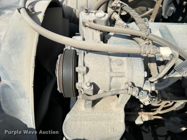 image for item OG9652 2004 International  4300 dump truck