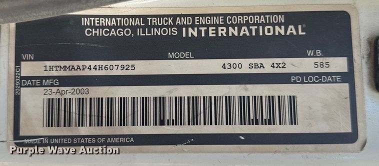 image for item OG9652 2004 International  4300 dump truck