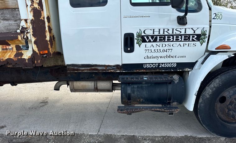 image for item OG9653 2005 International  4300 dump truck