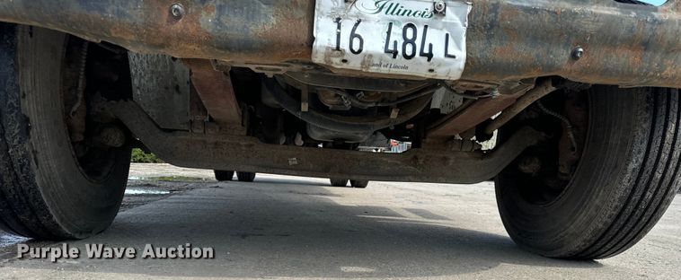 image for item OG9653 2005 International  4300 dump truck